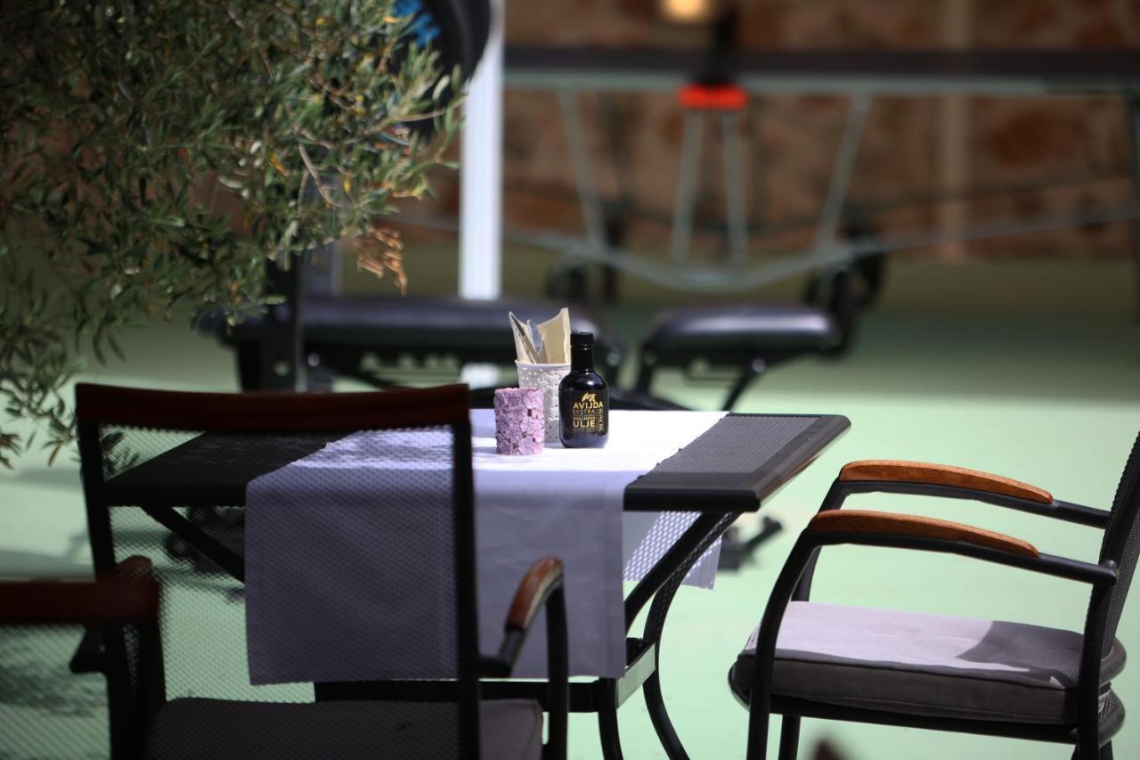 Hotel Murter 3* Murter