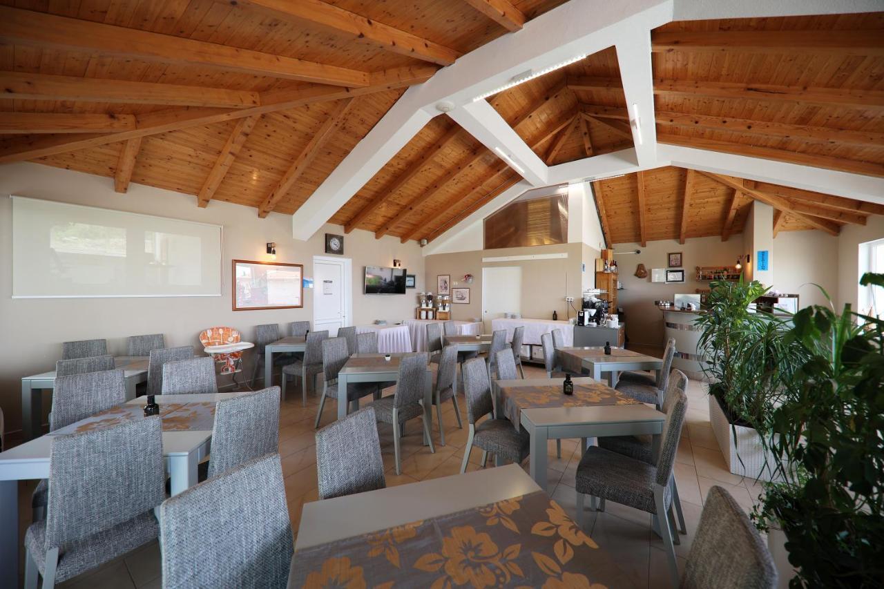 Hotel Murter 3* Murter